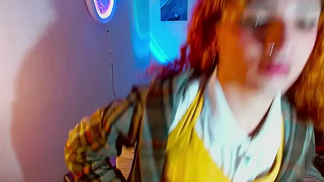 meghan devil  online show from November 5, 2025, 4:45 am