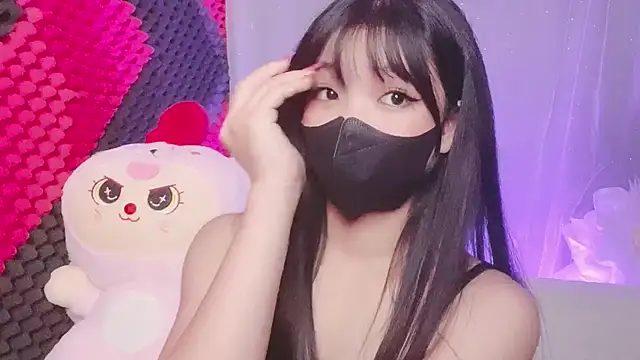 kemybaby online show from November 27, 2025, 5:26 pm