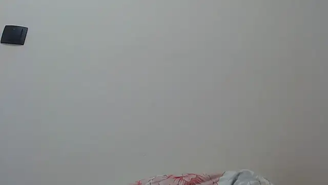 Snapshot of Maryem637048 chatting on May 14, 2026, 12:56 pm Maryem637048 online show from May 14, 2026, 12:56 pm