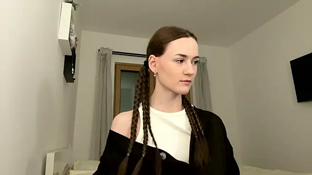 TenDouble online show from March 12, 2026, 8:04 pm