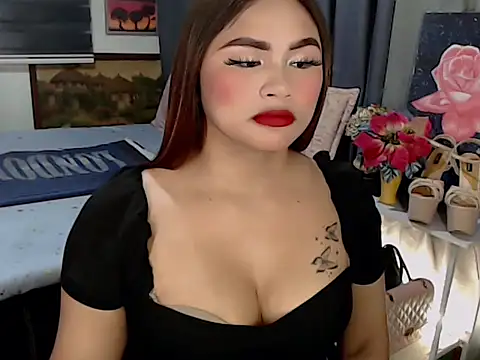 Snapshot of Candice_cummer chatting on October 25, 2025, 6:13 pm Candice cummer online show from October 25, 2025, 6:13 pm