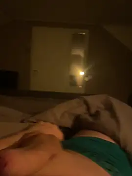 dutch girl lover online show from April 24, 2026, 9:17 pm