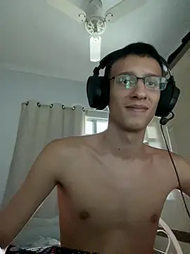 Snapshot of safadezanunes2 chatting on December 2, 2025, 6:36 pm safadezanunes2 online show from December 2, 2025, 6:36 pm