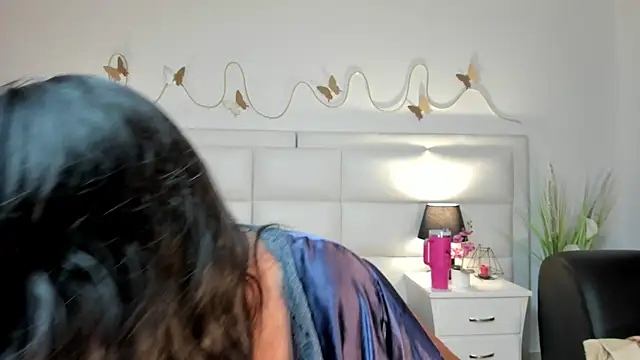 InnaVolkova online show from March 11, 2026, 1:17 pm