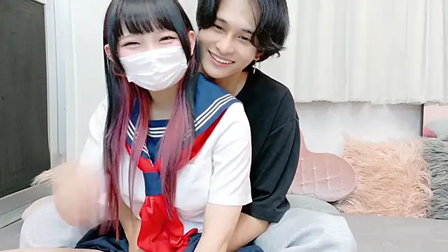 Snapshot of Hina-qp chatting on October 12, 2025, 11:20 am Hina-qp online show from October 12, 2025, 11:20 am