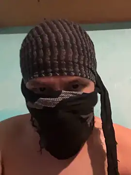 Skinny Longhair online show from October 13, 2025, 8:14 am