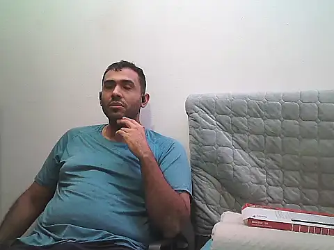 morenocabro10 online show from October 30, 2025, 3:57 pm