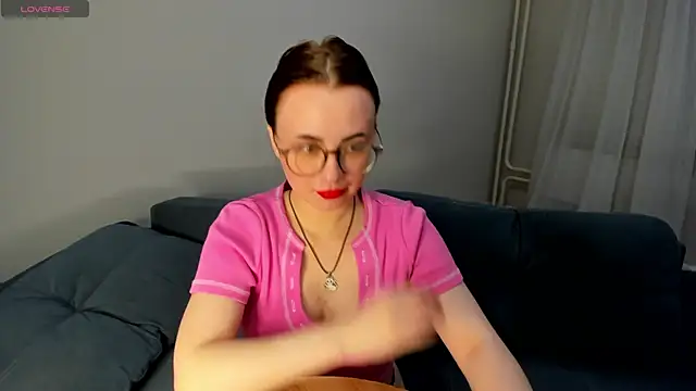 MewStella online show from March 24, 2026, 10:15 pm