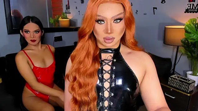 Snapshot of Madisonwill chatting on November 5, 2025, 2:17 pm Madisonwill online show from November 5, 2025, 2:17 pm