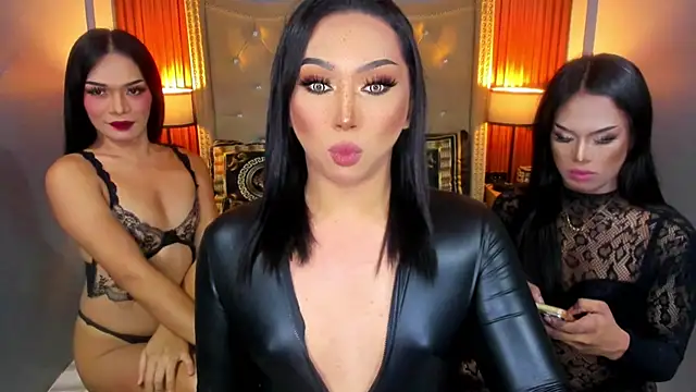 Snapshot of Madisonwill chatting on November 30, 2025, 7:07 pm Madisonwill online show from November 30, 2025, 7:07 pm