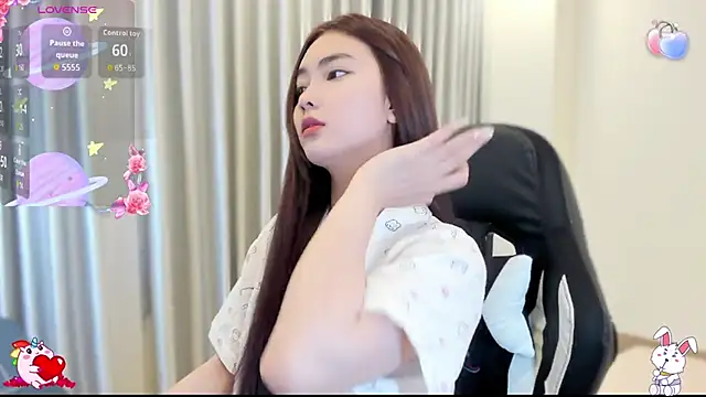 -Rose99- online show from February 19, 2026, 1:07 pm