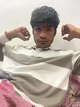 funny sexxx online show from February 18, 2026, 5:25 am