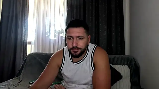 Gold Alpha Boy online show from September 27, 2025, 7:24 am