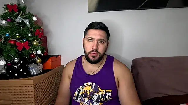 Gold Alpha Boy online show from December 21, 2025, 9:38 am