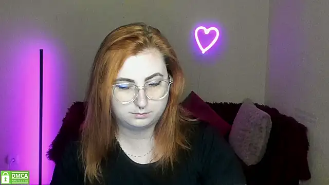 Alicia love00 online show from September 13, 2025, 5:29 am