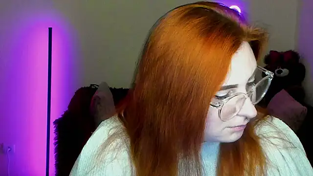 Alicia love00 online show from April 8, 2026, 5:29 am