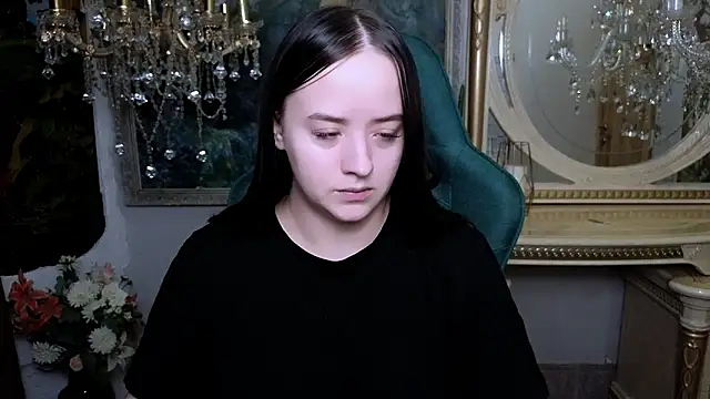 LaraBenson  online show from March 18, 2026, 5:05 pm