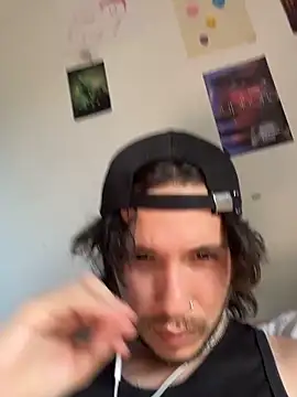 Luxx 14 online show from February 20, 2026, 9:15 pm