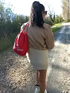 Sandrasweetgirl online show from April 7, 2026, 3:01 pm