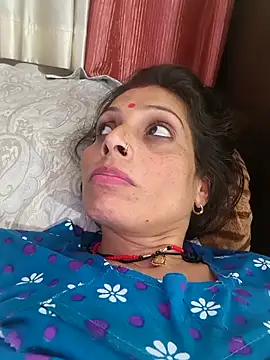 ISHANI-SINGH online show from December 1, 2025, 3:28 pm