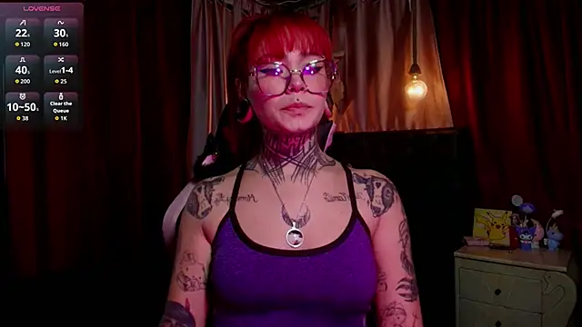 Snapshot of Neicaru chatting on October 17, 2025, 8:11 pm Neicaru online show from October 17, 2025, 8:11 pm