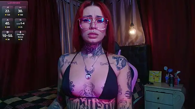 Snapshot of Neicaru chatting on October 18, 2025, 11:49 pm Neicaru online show from October 18, 2025, 11:49 pm