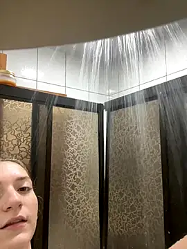 Snapshot of SafadaJS chatting on November 23, 2025, 4:23 am SafadaJS online show from November 23, 2025, 4:23 am