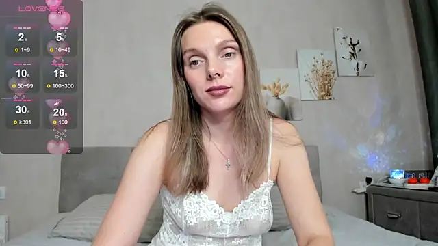 SunnyXGirl  online show from November 20, 2025, 3:18 am