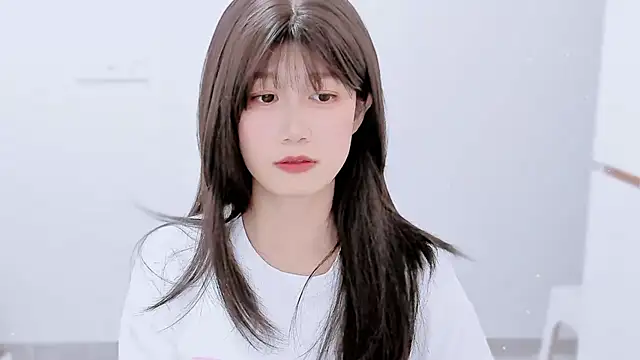 Rabbitlittlefool online show from December 20, 2025, 3:24 am