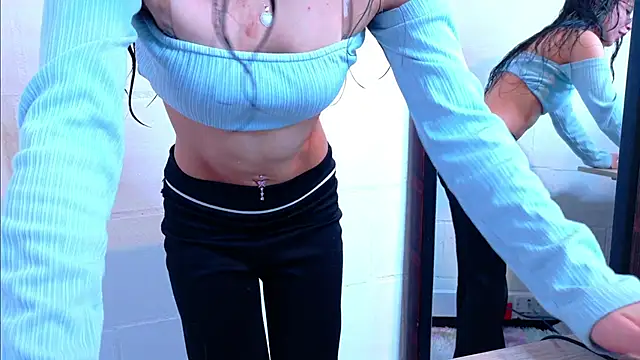 Snapshot of Giaa_rossi chatting on March 8, 2026, 2:04 am Giaa rossi online show from March 8, 2026, 2:04 am