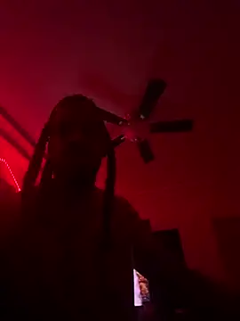 Snapshot of Taydagr8 chatting on February 21, 2026, 9:21 am Taydagr8 online show from February 21, 2026, 9:21 am