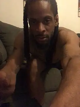 Snapshot of Taydagr8 chatting on April 7, 2026, 10:05 am Taydagr8 online show from April 7, 2026, 10:05 am