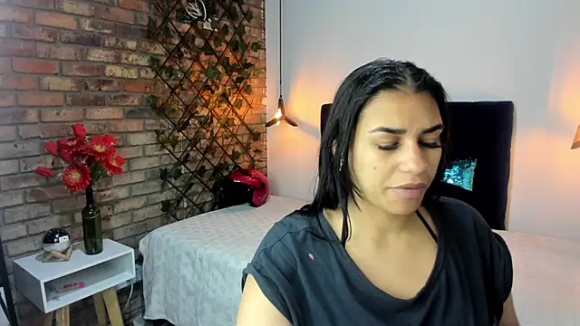 Lia Blake  online show from February 23, 2026, 12:02 pm