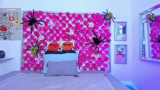 hannah miller 1 online show from October 24, 2025, 12:01 pm