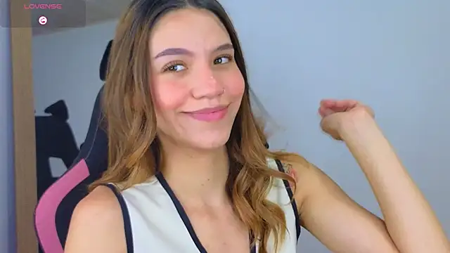 AntonellaaRossii online show from July 17, 2026, 12:56 pm