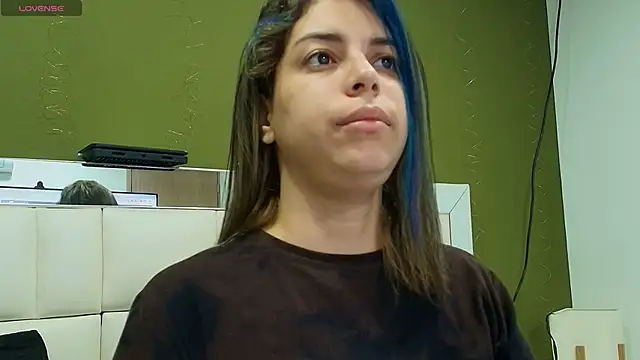 gisell gomez online show from September 21, 2025, 12:07 pm