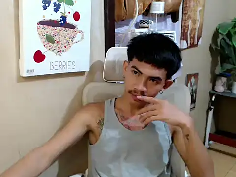 Snapshot of King_BigCock69 chatting on June 6, 2026, 7:40 pm King BigCock69 online show from June 6, 2026, 7:40 pm