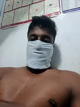 Snapshot of Bullboy8in chatting on September 12, 2025, 8:42 pm Bullboy8in online show from September 12, 2025, 8:42 pm