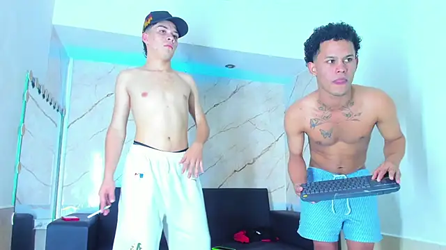 Snapshot of Rick_big chatting on October 9, 2025, 3:32 pm Rick big online show from October 9, 2025, 3:32 pm