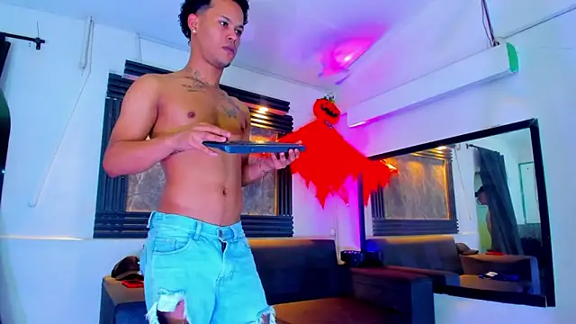 Snapshot of Rick_big chatting on October 15, 2025, 4:01 am Rick big online show from October 15, 2025, 4:01 am