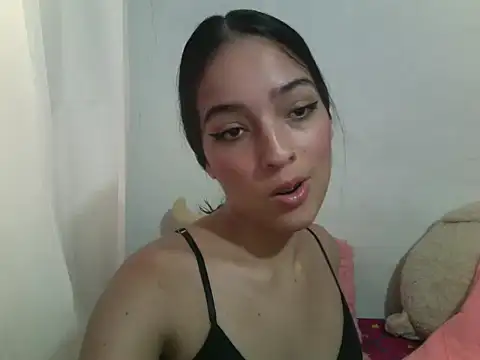 Snapshot of __Milulove__ chatting on February 20, 2026, 3:01 pm Milulove online show from February 20, 2026, 3:01 pm