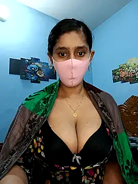 Cute Faria online show from January 6, 2026, 3:38 pm