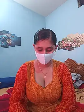 Cute Faria online show from May 24, 2026, 3:11 am