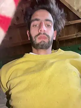 lyath3245 online show from February 7, 2026, 9:35 am