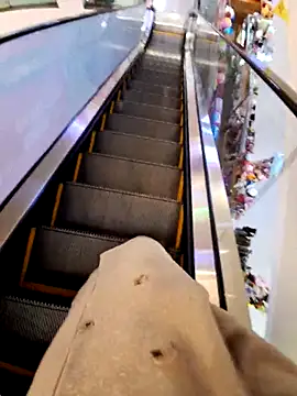 meomeocute online show from February 12, 2026, 2:45 pm