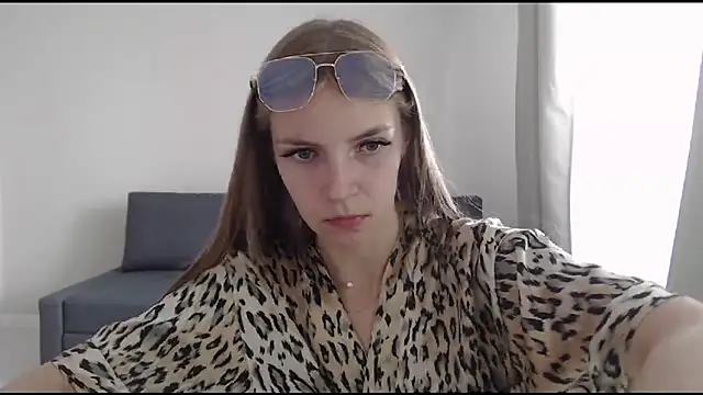 Snapshot of HitGyrl chatting on July 25, 2026, 8:56 am HitGyrl online show from July 25, 2026, 8:56 am