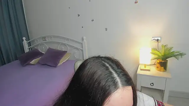 Snapshot of Still_eva chatting on February 10, 2026, 4:27 am Still eva online show from February 10, 2026, 4:27 am