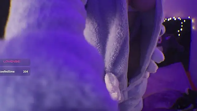 Vanelope sweet  online show from March 3, 2026, 4:18 am