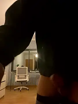 cumman789860 online show from January 18, 2026, 6:12 pm