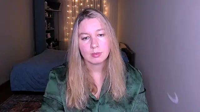 NancySanders online show from April 10, 2026, 7:07 pm